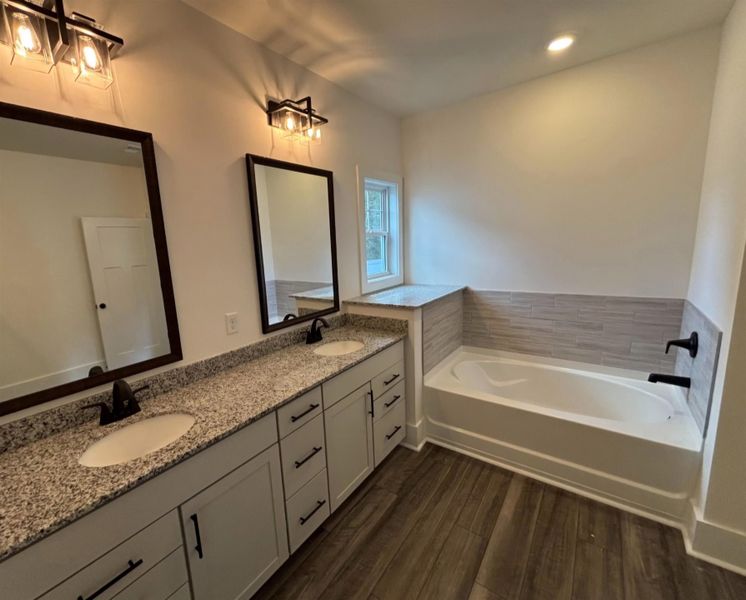 Furnished interior view inside a new home in Avery Woods, Longs (Image 4).