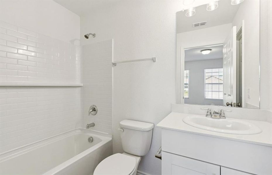 Spacious secondary bathroom with great finishes Spacious secondary bathroom with great finishes