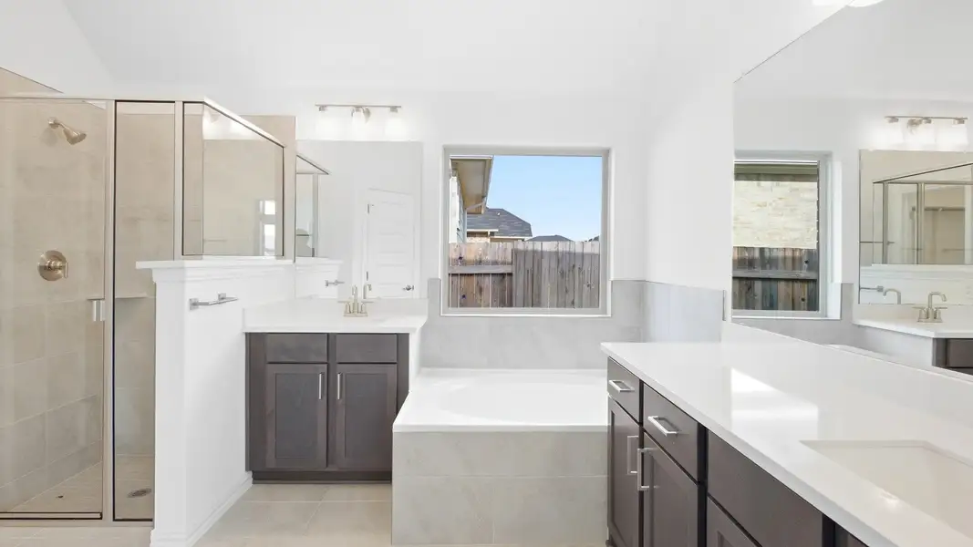 Furnished interior view inside a new home in Sunfield, Buda (Image 8).
