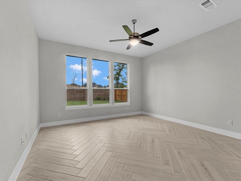 Spacious, unfurnished interior of a new home in Woodson’s Reserve, Spring (Image 18). Spacious, unfurnished interior of a new home in Woodson’s Reserve, Spring (Image 18).