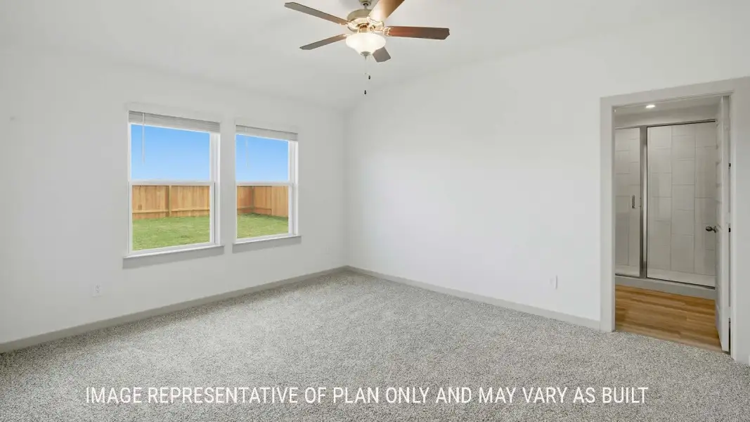 Representative unfurnished interior of a home built from the Elgin by D.R. Horton in Woodland Park, Beaumont (Image 16).