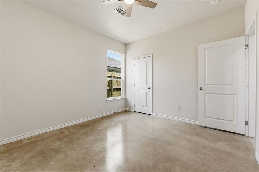 Spacious, unfurnished interior of a new home in , Copperas Cove (Image 15).