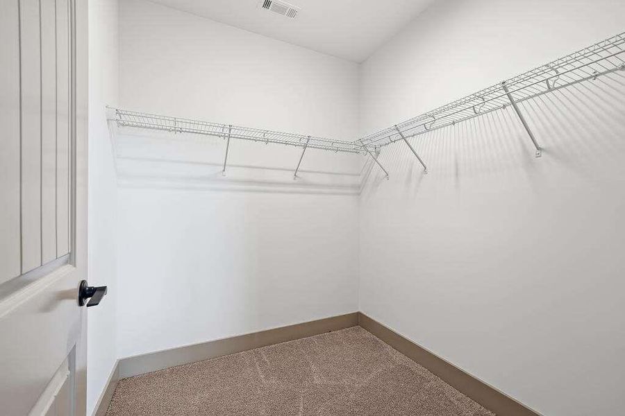 Spacious, unfurnished interior of a new home in , Ellijay (Image 52).