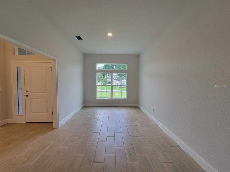 Picture of similar home for illustrative purposes only. Colors and features will vary! Picture of similar home for illustrative purposes only. Colors and features will vary!