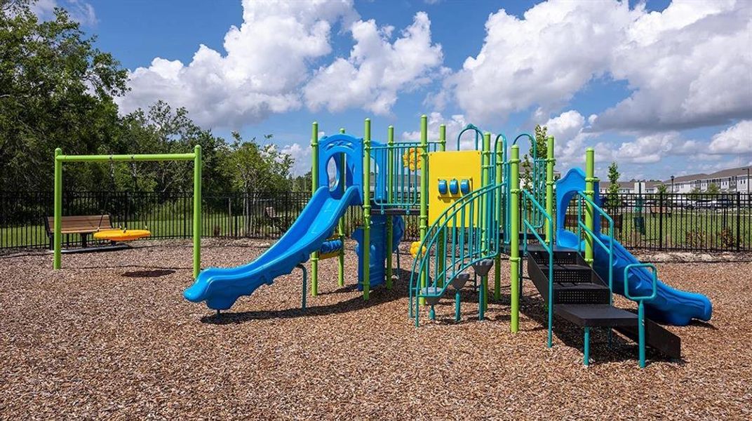 Community amenities in Firethorn, Parrish (Image 23).