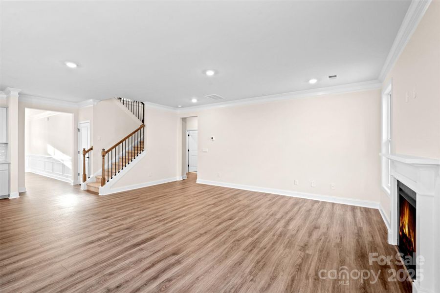 Photos are representative