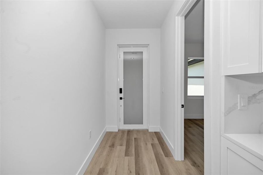 Spacious, unfurnished interior of a new home in , Dunnellon (Image 25). Spacious, unfurnished interior of a new home in , Dunnellon (Image 25).