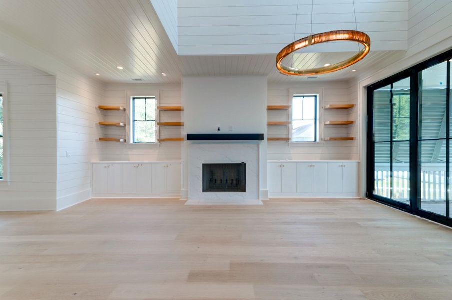 Spacious, unfurnished interior of a new home in , Sullivan's Island (Image 45).