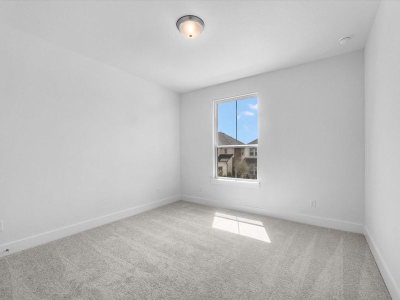 Spacious, unfurnished interior of a new home in Tompkins Reserve, Katy (Image 21).