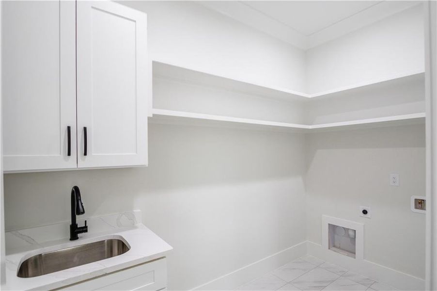 Furnished interior view inside a new home in , Hoschton (Image 9).