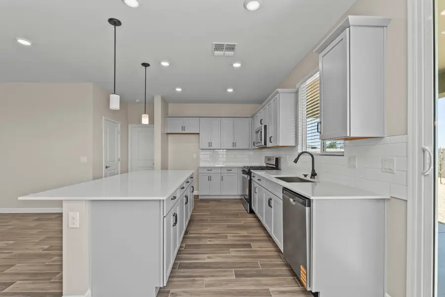 3br New Home in Goodyear, AZ. - Slide 6 3br New Home in Goodyear, AZ. - Slide 6