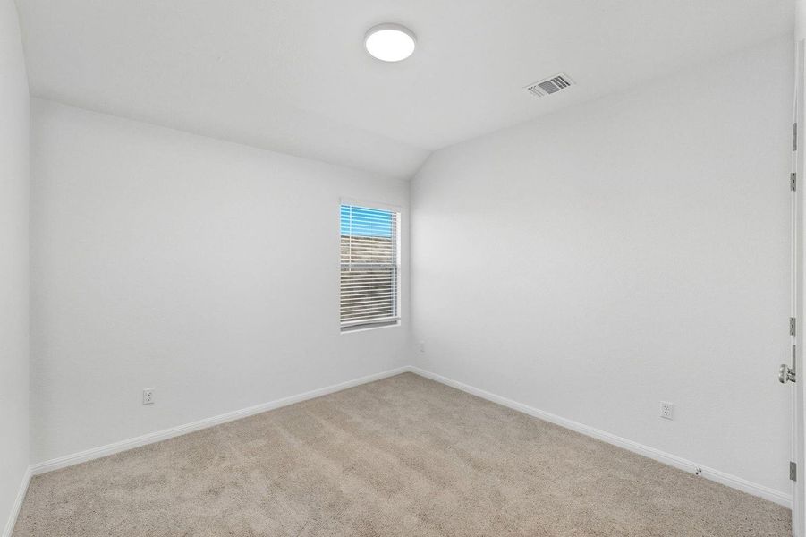 Spacious, unfurnished interior of a new home in Trinity Ranch, Elgin (Image 18). Spacious, unfurnished interior of a new home in Trinity Ranch, Elgin (Image 18).