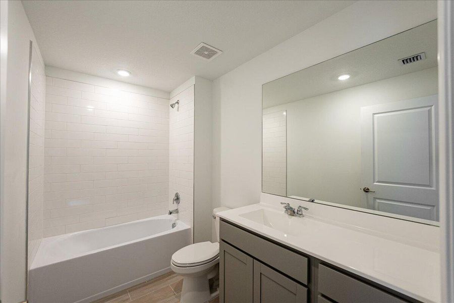 203-6331 Windwood-0609