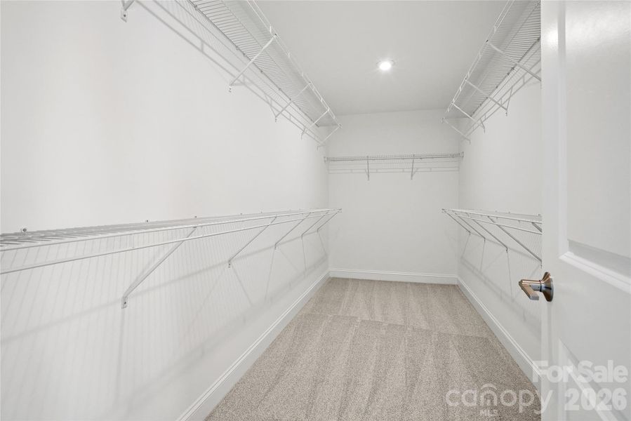 Spacious, unfurnished interior of a new home in Parkside Crossing, Charlotte (Image 22).