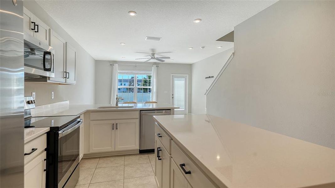Furnished interior view inside a new home in , Bradenton (Image 10).
