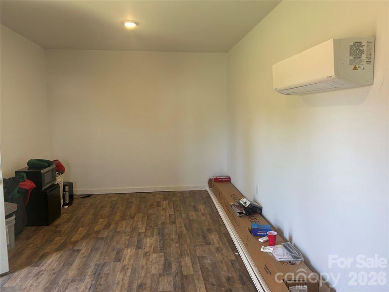 Image 24 of a home in .