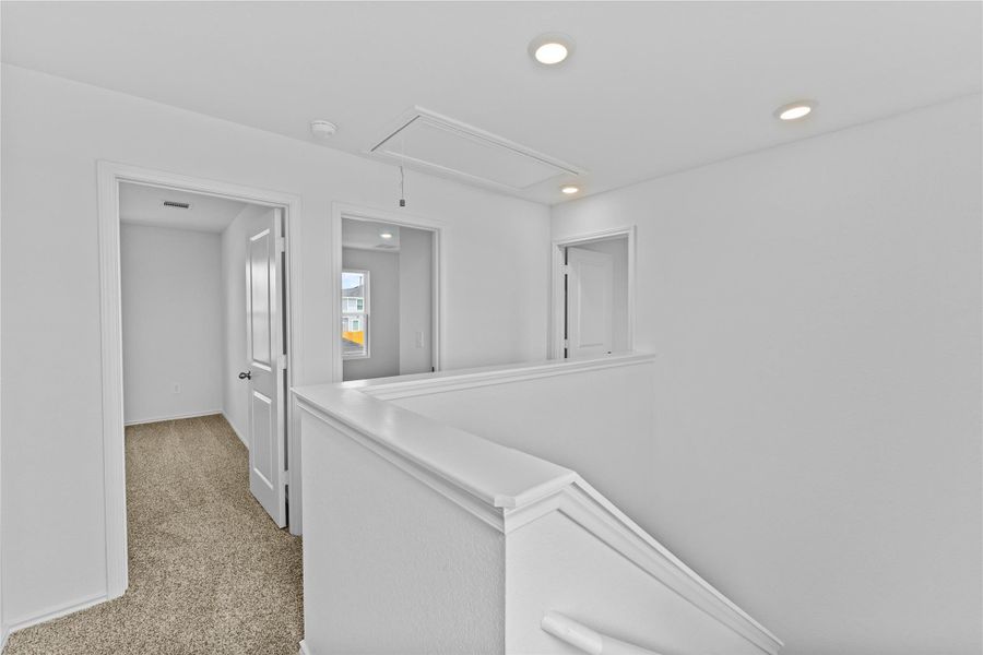 Spacious, unfurnished interior of a new home in Prairie Lakes, Buda (Image 9).