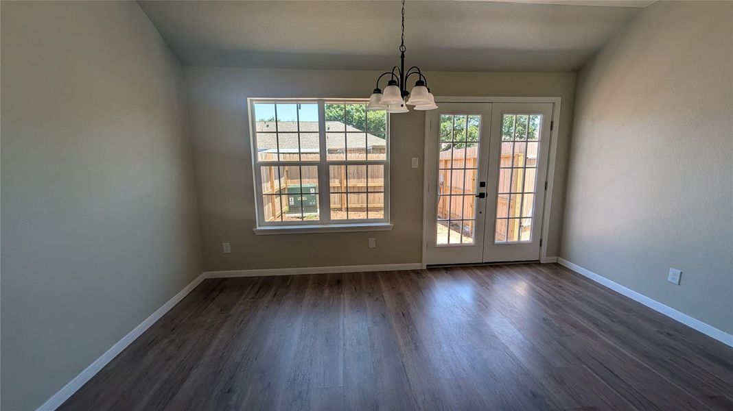 Spacious, unfurnished interior of a new home in , Houston (Image 12).