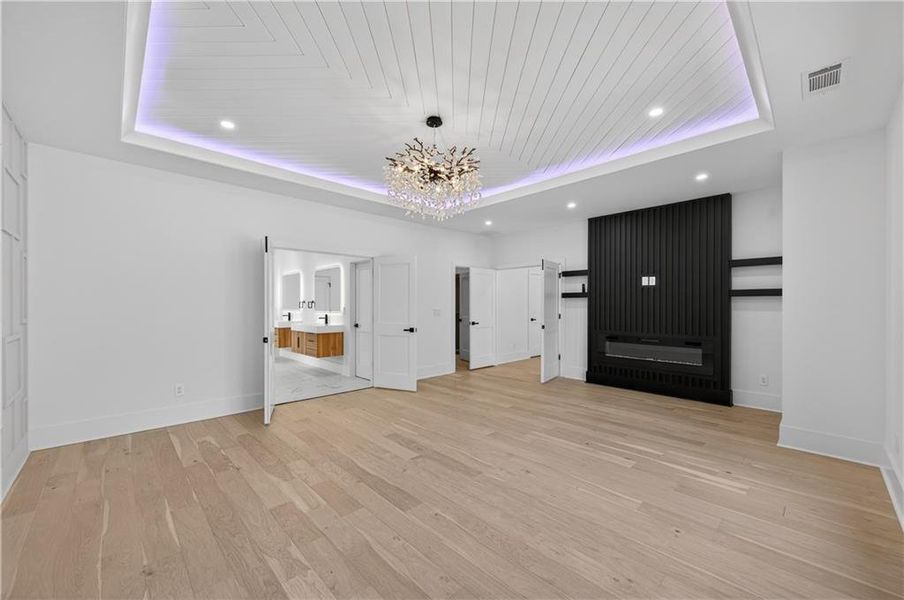 Spacious, unfurnished interior of a new home in , Atlanta (Image 52).