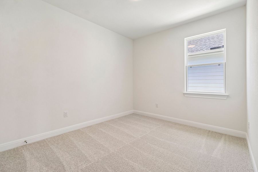 Spacious, unfurnished interior of a new home in Porter Country, Buda (Image 13). Spacious, unfurnished interior of a new home in Porter Country, Buda (Image 13).