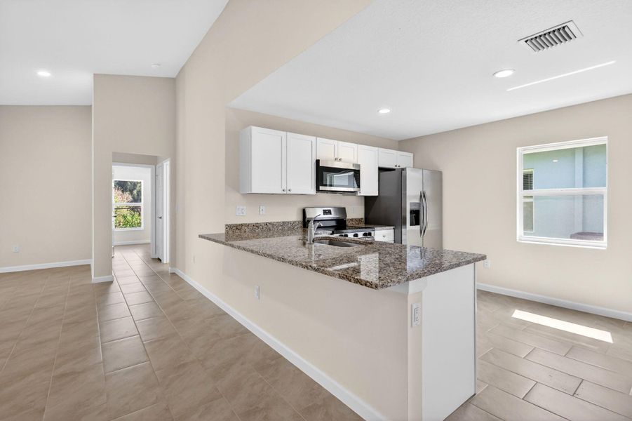 134 KITCHEN 1