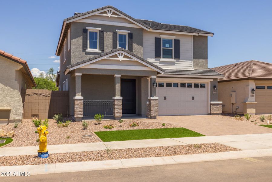 1A)FRONT OF HOME 1A)FRONT OF HOME