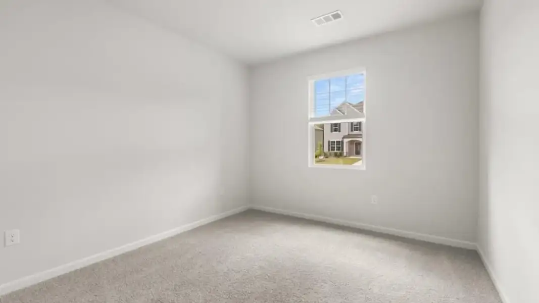 Spacious, unfurnished interior of a new home in Grandview at Lanier, Dawsonville (Image 13).