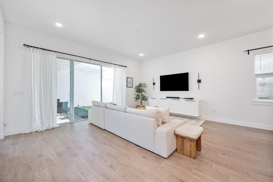 Furnished interior view inside a new home in Osprey Ranch, Winter Garden (Image 9). Furnished interior view inside a new home in Osprey Ranch, Winter Garden (Image 9).
