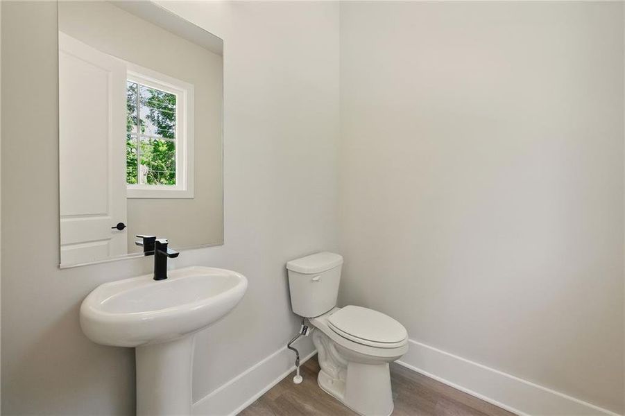 Furnished interior view inside a new home in , Atlanta (Image 4).