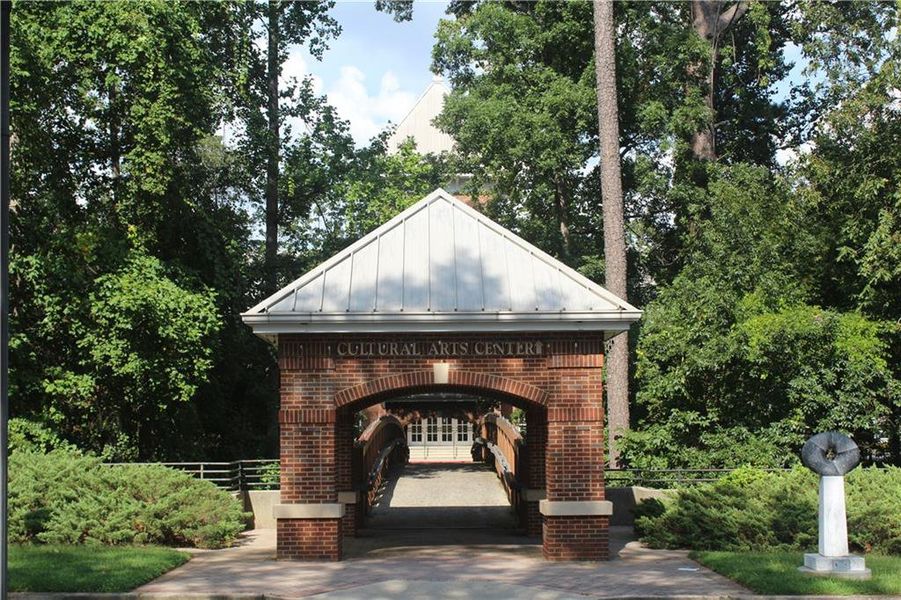 Image 13 of a home in .