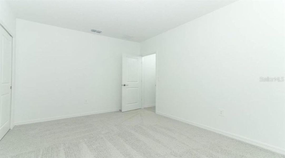 Spacious, unfurnished interior of a new home in Brookland Park, Auburndale (Image 12). Spacious, unfurnished interior of a new home in Brookland Park, Auburndale (Image 12).