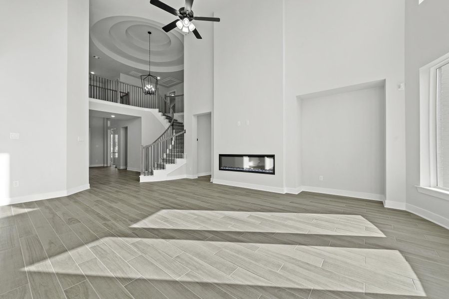 Representative image. Features, specifications, selections and colors may vary. Representative image. Features, specifications, selections and colors may vary.