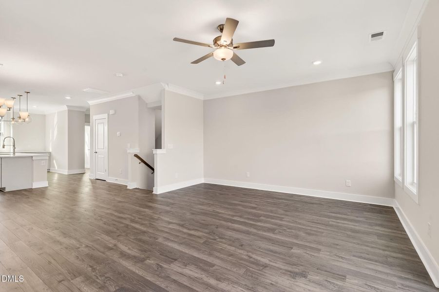 14-web-or-mls-DSC03513 14-web-or-mls-DSC03513