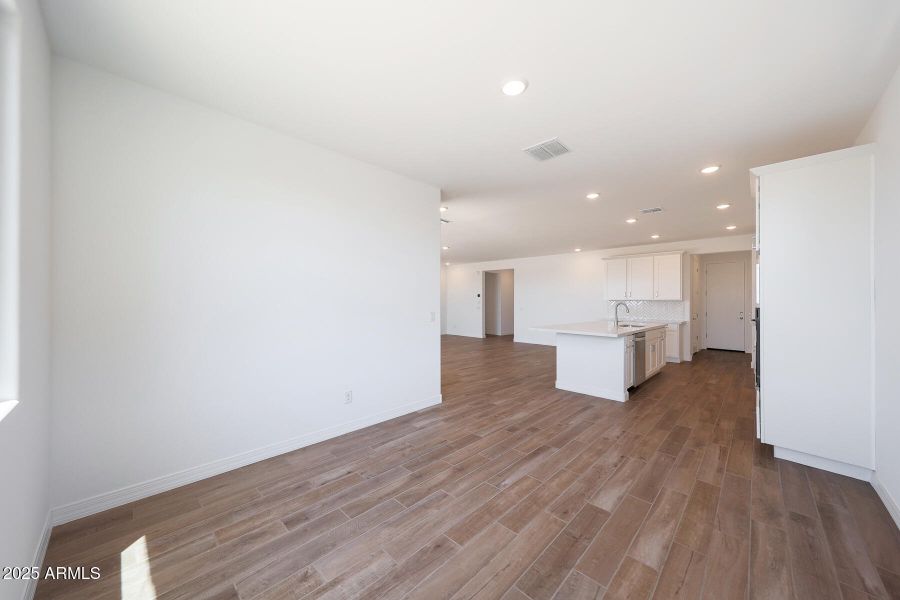 PHX_TierraVistoso_Lot 2010_Burgundy_1742