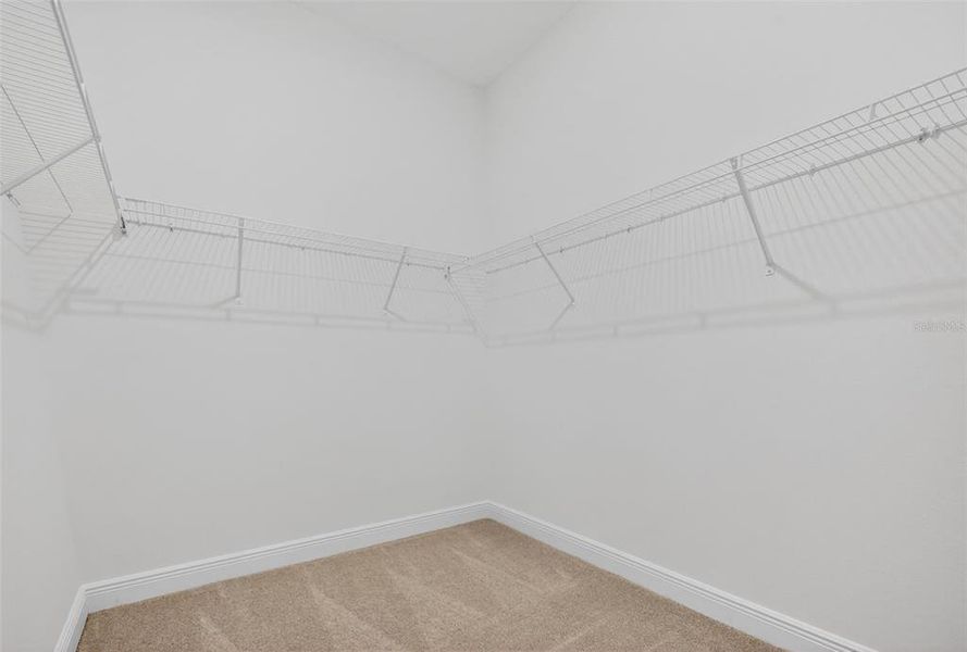 Spacious, unfurnished interior of a new home in Reserve at Hammock Oaks, Lady Lake (Image 20). Spacious, unfurnished interior of a new home in Reserve at Hammock Oaks, Lady Lake (Image 20).