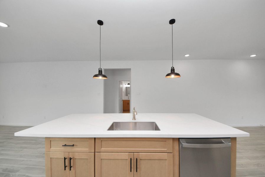 Spacious island provides additional prep space and seating potential. Spacious island provides additional prep space and seating potential.