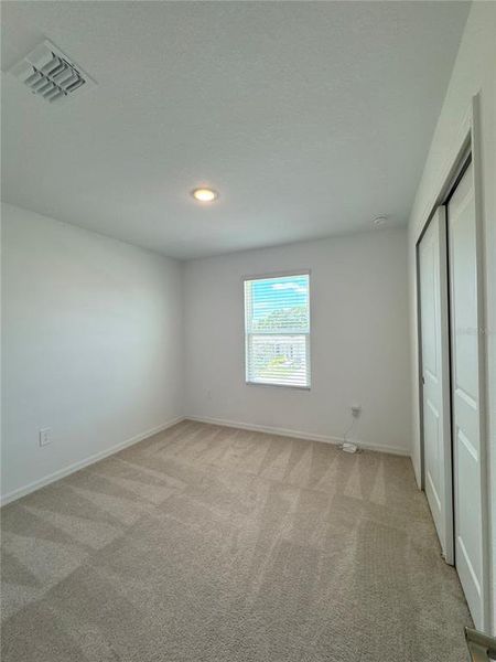 Spacious, unfurnished interior of a new home in Marion Creek, Haines City (Image 27).