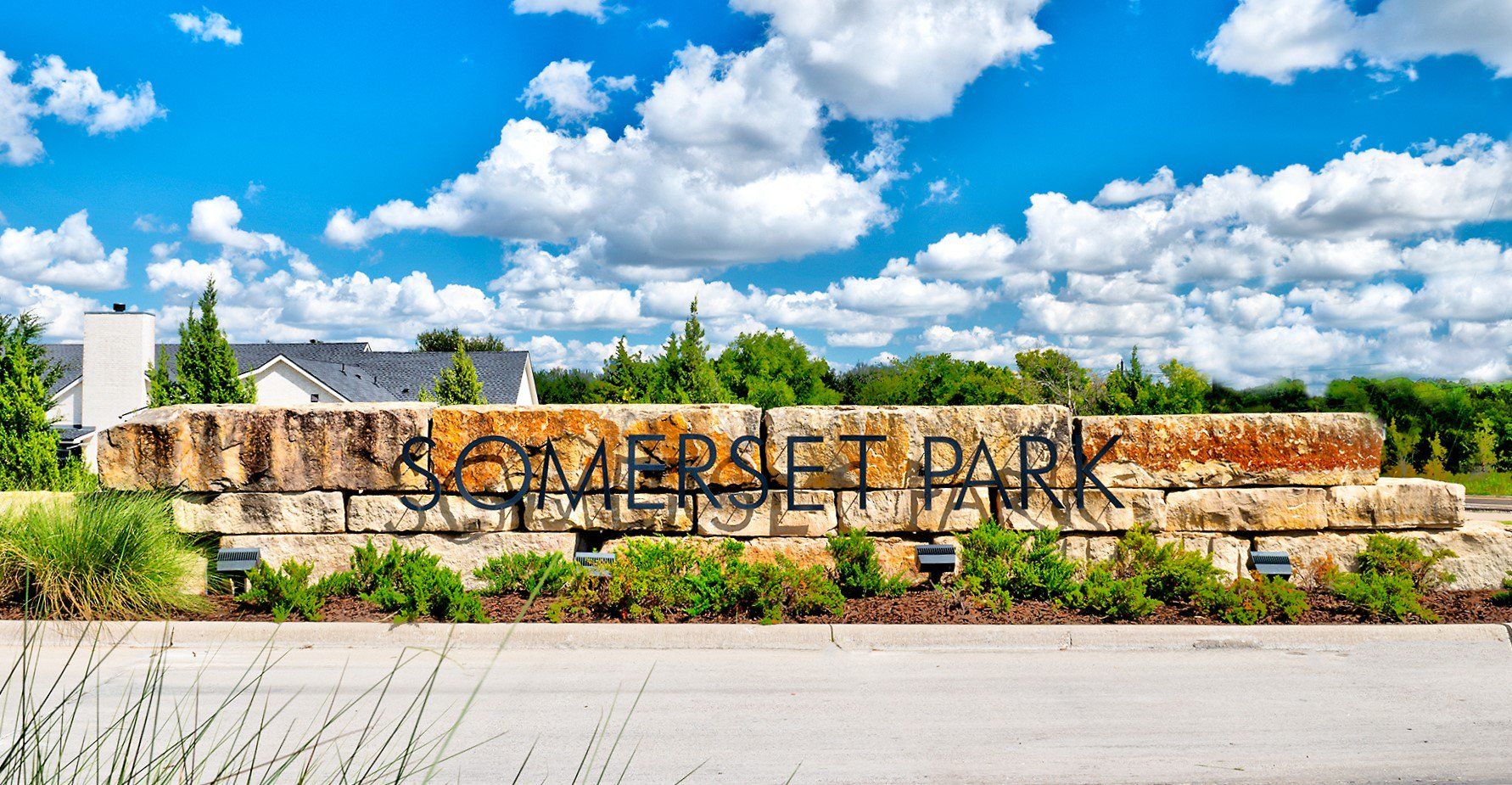 Entrance to the Somerset Park community in Rockwall, TX, featuring signage and landscaping (Image 1). Entrance to the Somerset Park community in Rockwall, TX, featuring signage and landscaping (Image 1).