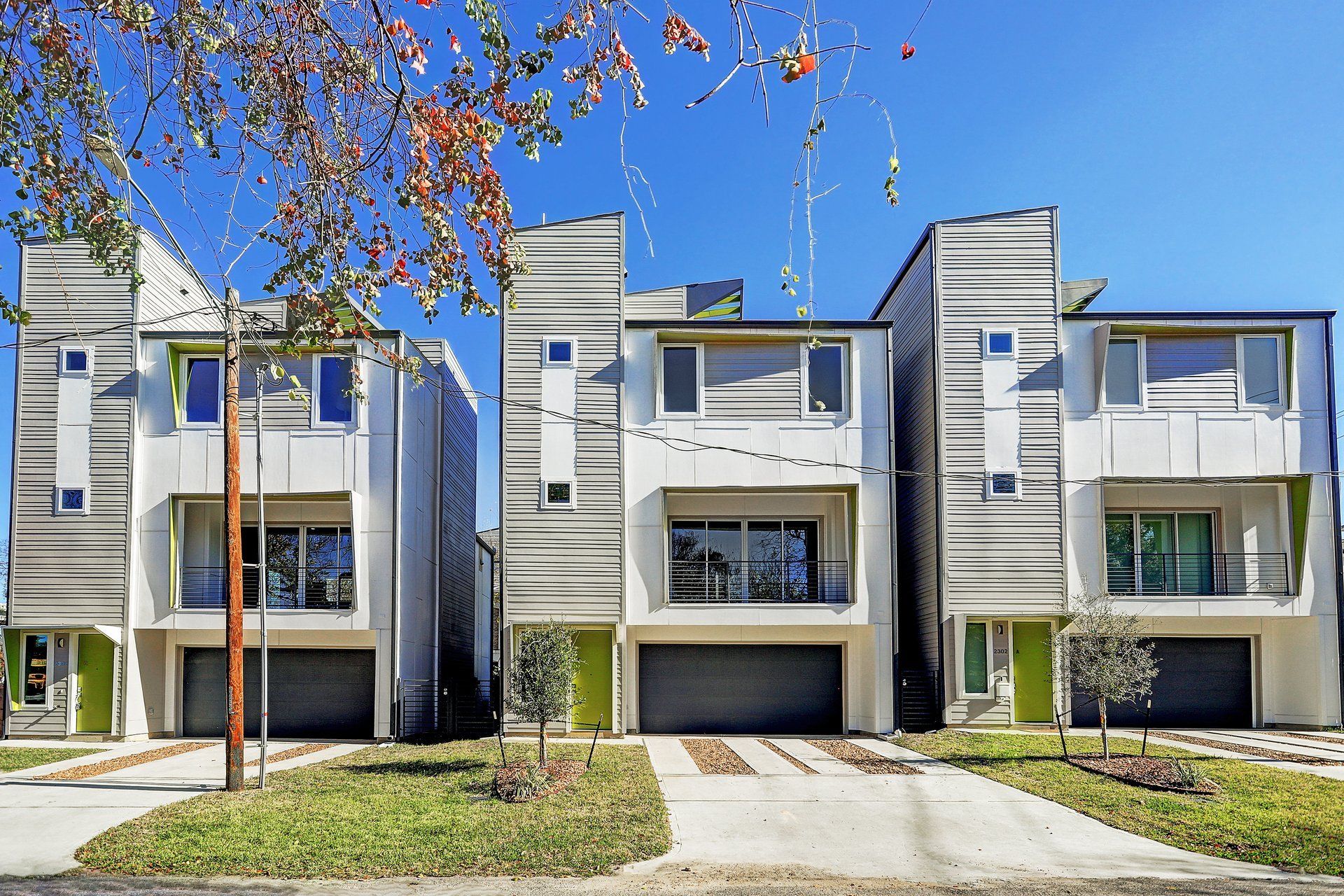 Front exterior of a home in the Johnson community, located in The Woodlands, TX (Image 1). Front exterior of a home in the Johnson community, located in The Woodlands, TX (Image 1).