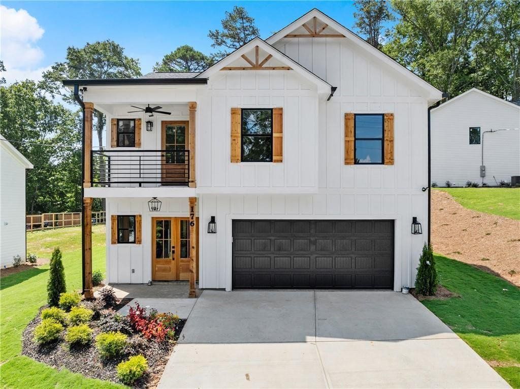 Front exterior of a new home in , Clarkesville, GA, highlighting curb appeal (Image 1). Front exterior of a new home in , Clarkesville, GA, highlighting curb appeal (Image 1).