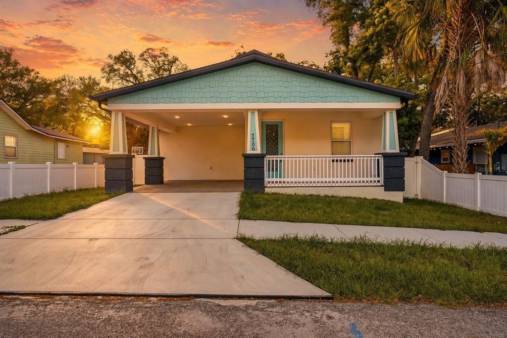 Exterior details and patio area of a home in , Tampa (Image 1). Exterior details and patio area of a home in , Tampa (Image 1).