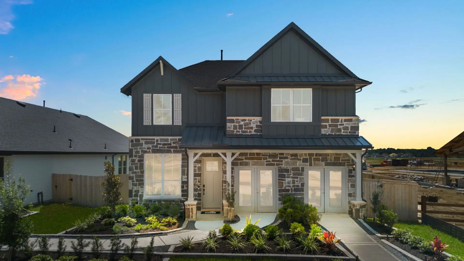 Front exterior of a new home in Montgomery Bend, Montgomery, TX, highlighting curb appeal (Image 1). Front exterior of a new home in Montgomery Bend, Montgomery, TX, highlighting curb appeal (Image 1).
