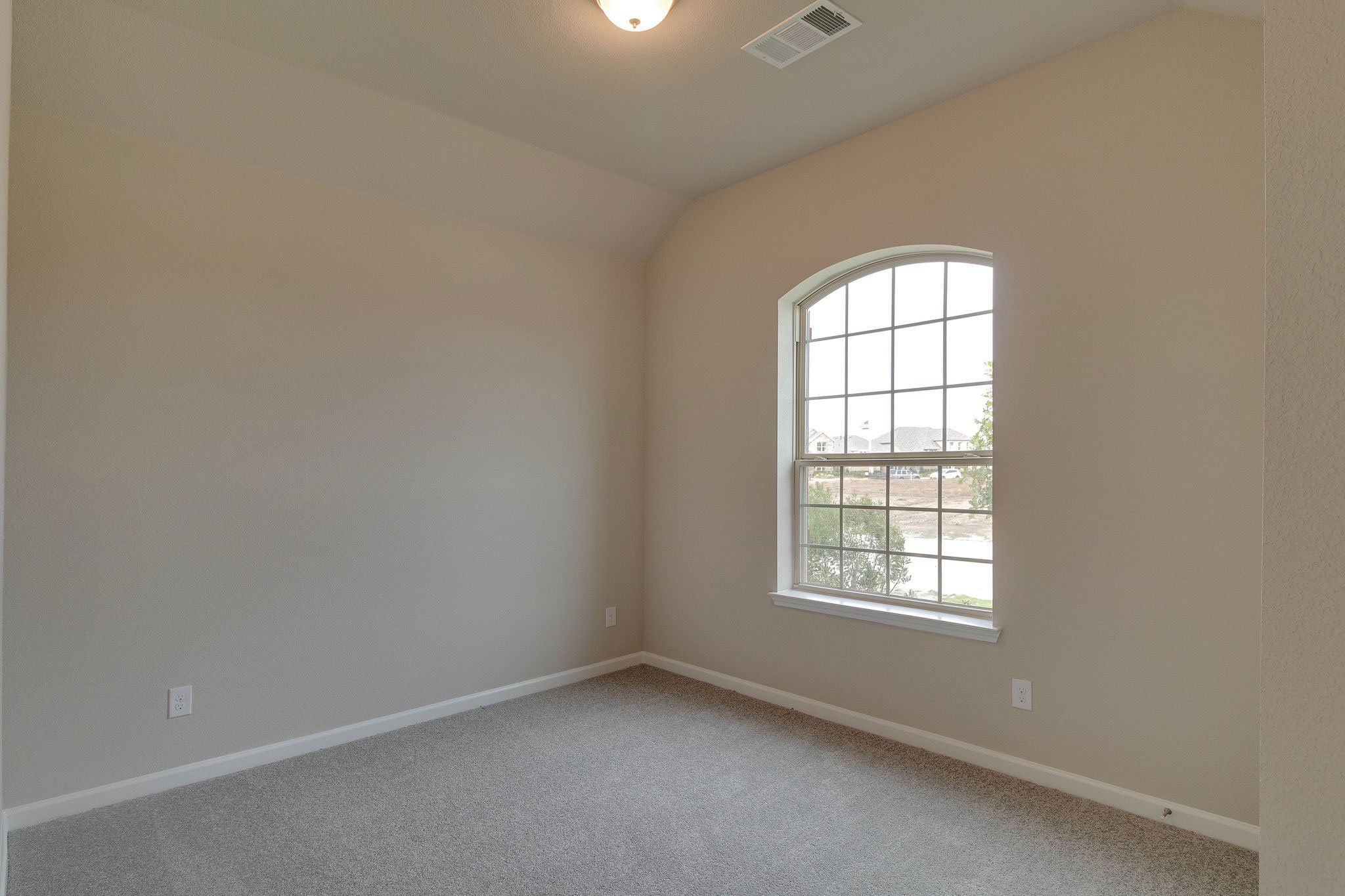 Representative unfurnished interior of a home built from the The Belton by David Weekley Homes in Sandbrock Ranch, Aubrey (Image 1). Representative unfurnished interior of a home built from the The Belton by David Weekley Homes in Sandbrock Ranch, Aubrey (Image 1).