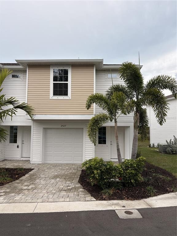 Front exterior of a new home in , Bradenton, FL, highlighting curb appeal (Image 1). Front exterior of a new home in , Bradenton, FL, highlighting curb appeal (Image 1).