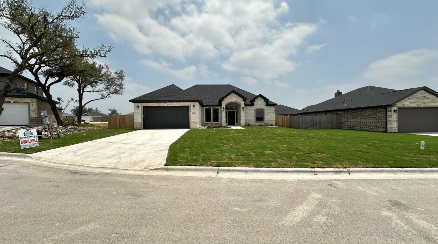 Representative exterior photo of a completed home built from the Luxor by Carothers Executive Homes in Eagle Heights, Salado, TX (Image 1).