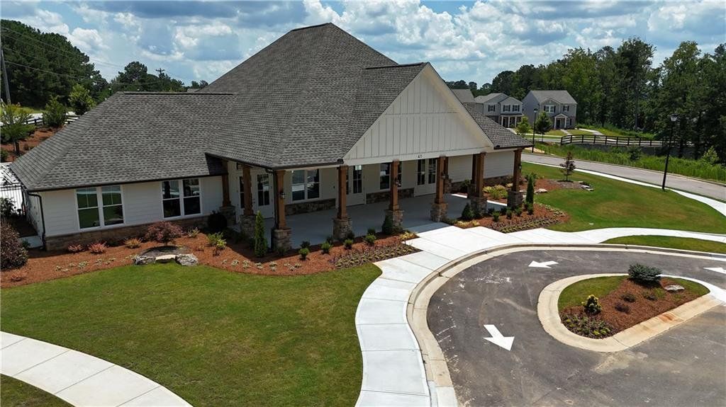 Front exterior of a new home in Casteel, Bethlehem, GA, highlighting curb appeal (Image 1). Front exterior of a new home in Casteel, Bethlehem, GA, highlighting curb appeal (Image 1).