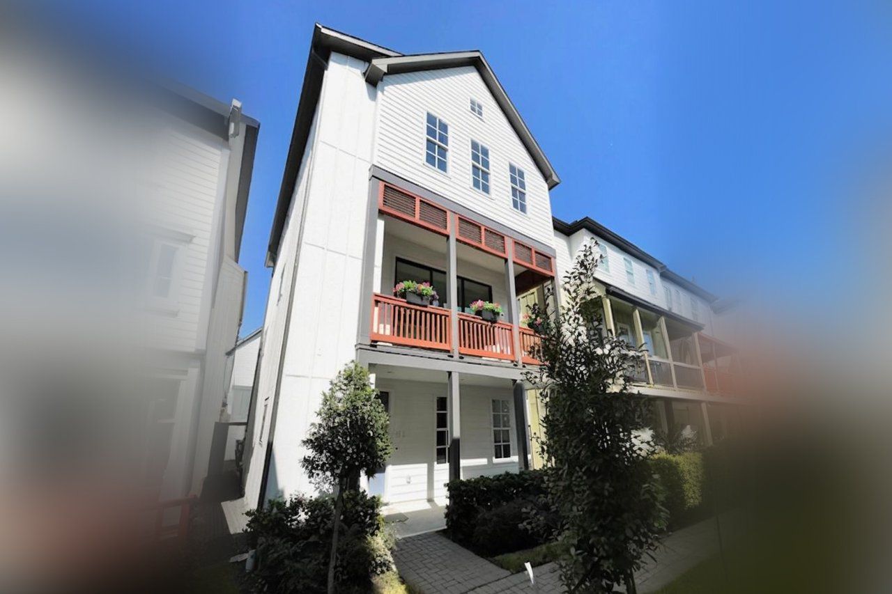 Front exterior of a new home in Eastwood Green, Houston, TX, highlighting curb appeal (Image 1). Front exterior of a new home in Eastwood Green, Houston, TX, highlighting curb appeal (Image 1).