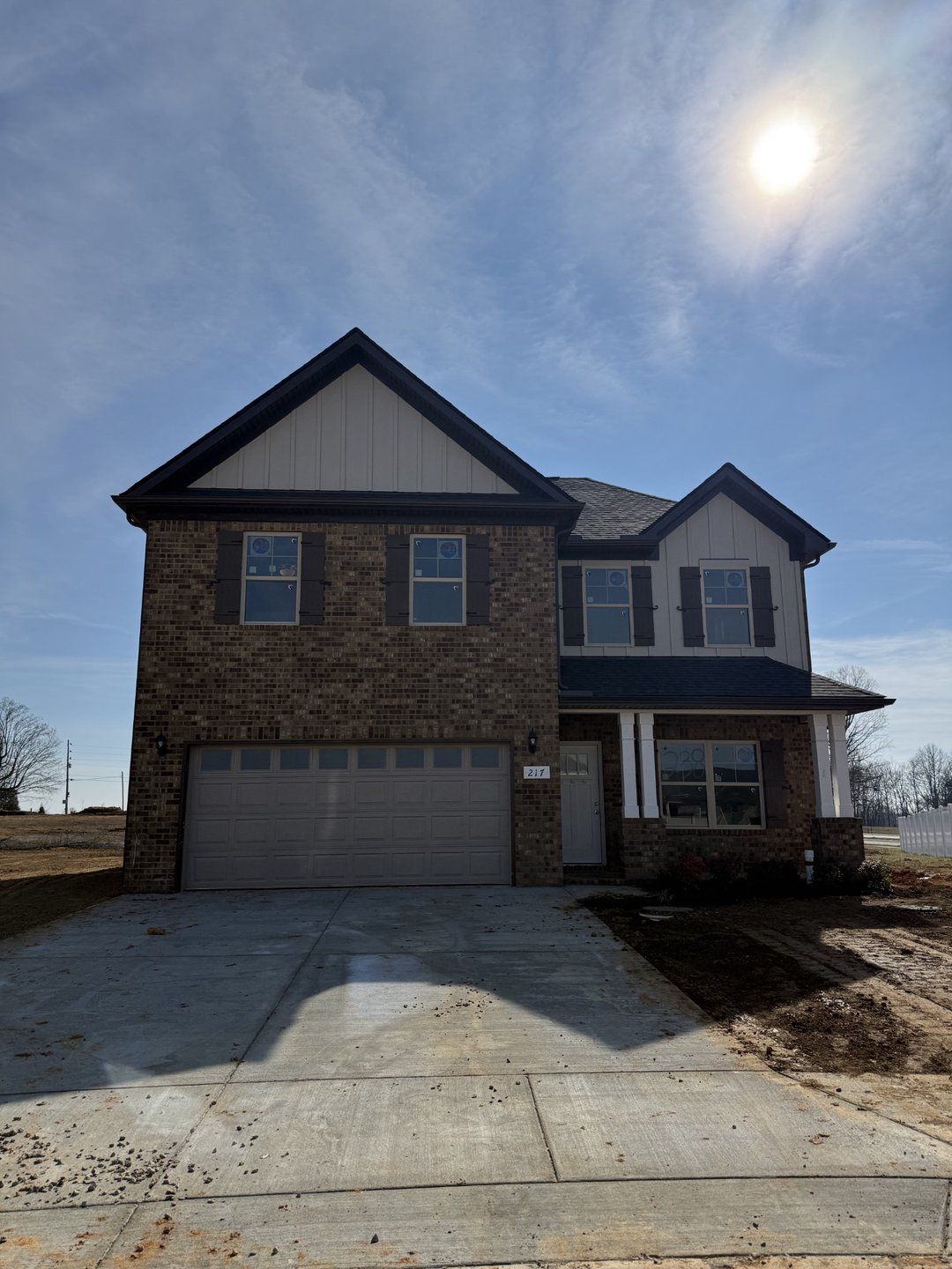 Front exterior of a new home in Bradley Bend, Ashland City, TN, highlighting curb appeal (Image 1). Front exterior of a new home in Bradley Bend, Ashland City, TN, highlighting curb appeal (Image 1).