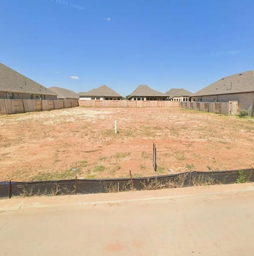 Site preparation for new homesites in Escondido, Magnolia (Image 1). Site preparation for new homesites in Escondido, Magnolia (Image 1).