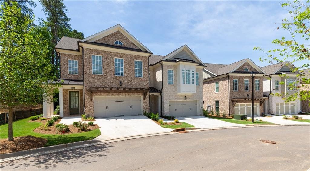 Ellington Plan. Not actual home. Home is under construction.